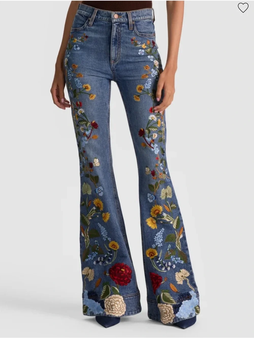 Alice + Olivia
BEAUTIFUL EMBROIDERED JEAN - Picture 1 of 16
